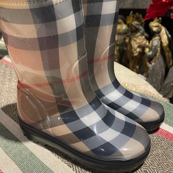 unisex Burberry rain boots - Picture 8 of 10